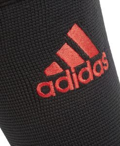 Наглезенка Adidas — Dias Sport Наглезенка Adidas-отблизо